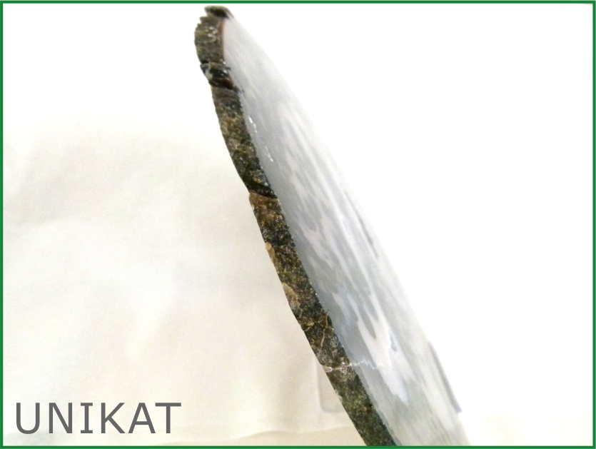 Achatscheibe - mit Kristallen - Naturplatte