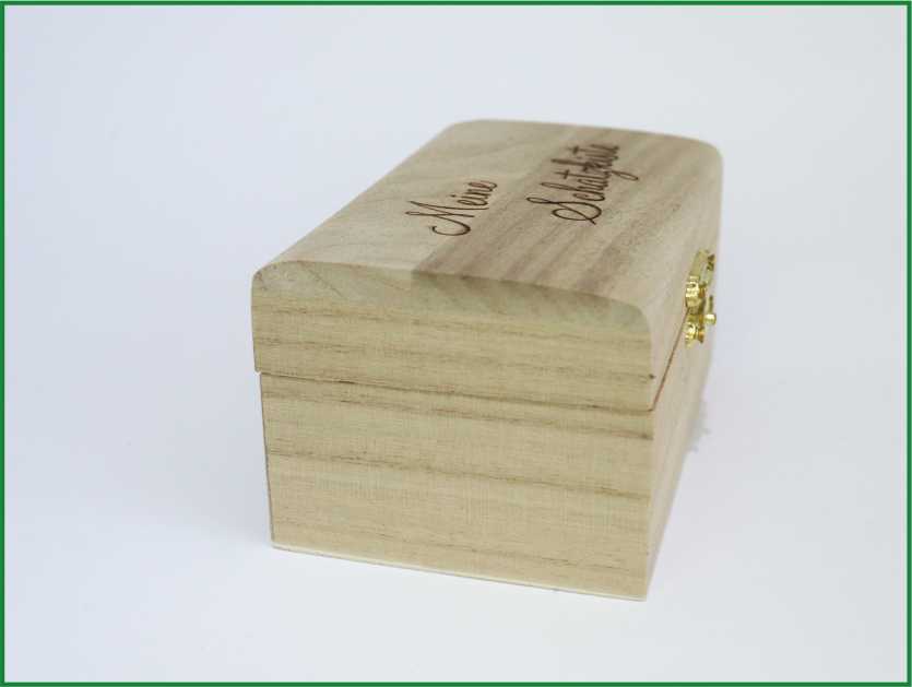 Schatzkiste - Schatztruhe aus Holz mit Deckel