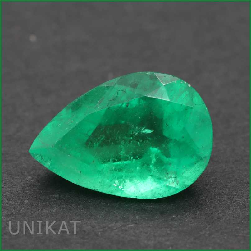 smaragd-tropfenform-naturfarbe-3,60ct.-edelsteinhimmel-topas-edelsteingeschaeft-badtoelz-02